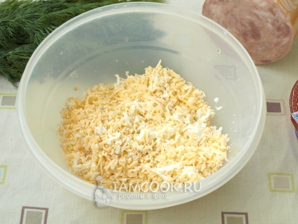 Как натереть плавленный сыр на терке